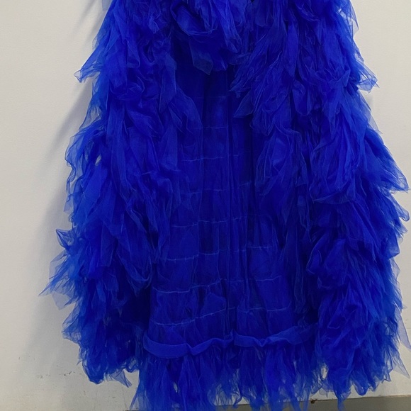 NWT Jovani Stunning Blue Feathered Gown with Silver Embellishments Size 12 (JR) - Picture 9 of 14